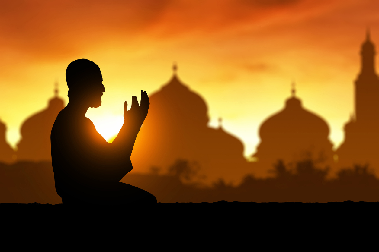 Comment invoquer et prier Allah islam